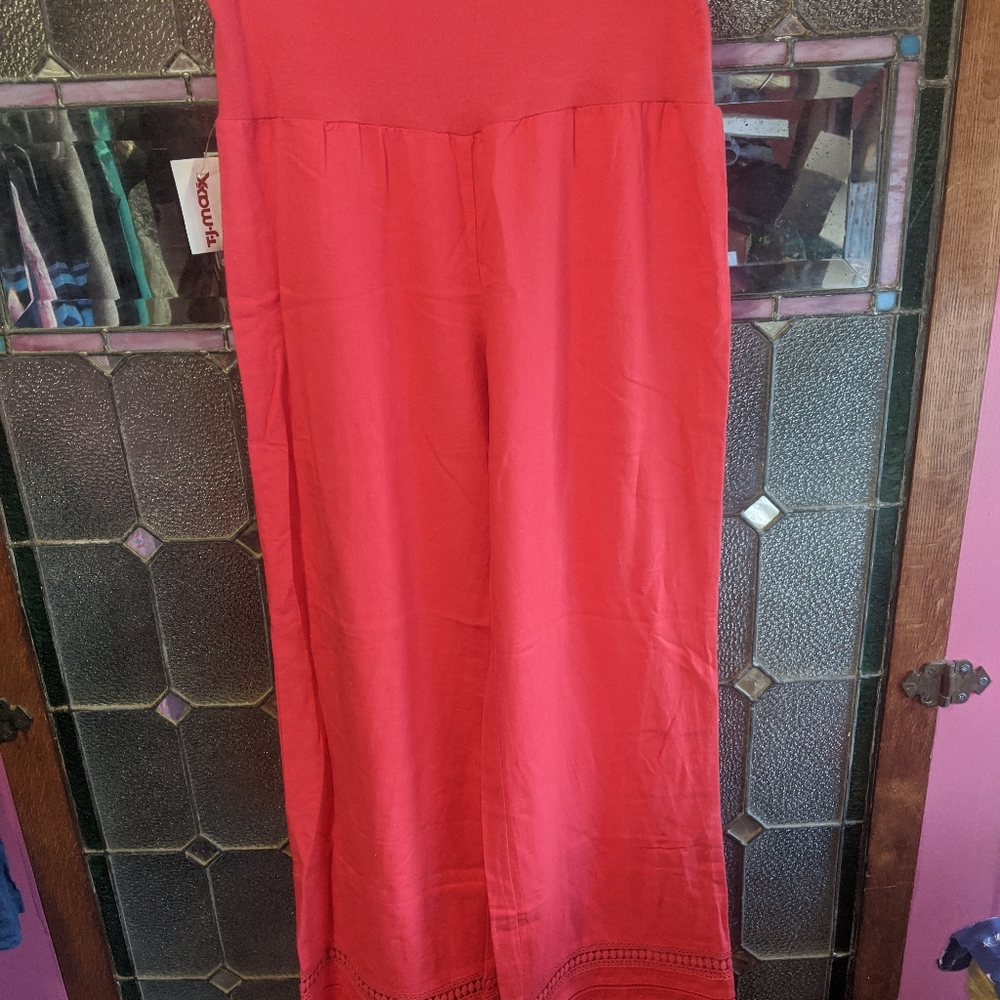 Wide Leg Coral Pants size large NWT